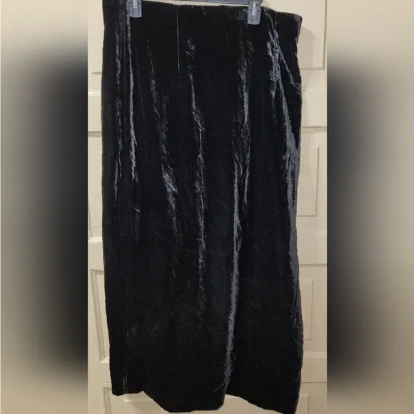 💄 Boden Black Velvet Stunning Classic Column Skirt Size 14 RARE