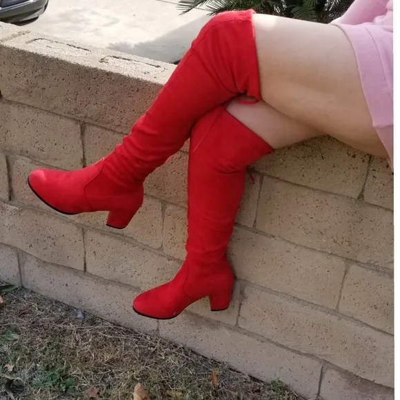 ! Very sexy boots over knee  Red Color