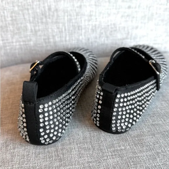 ⭕️ ZARA Girls Kids Black and Silver Studded Shoes Crystals
