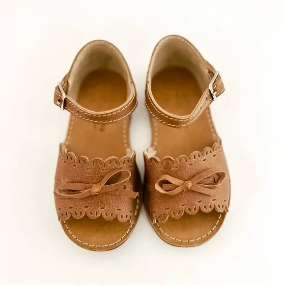 30/US 1 The Humble Soles Amelia Sandals Kids Brown Sandals NEW