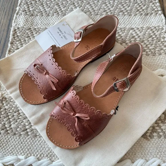 30/US 1 The Humble Soles Amelia Sandals Kids Brown Sandals NEW