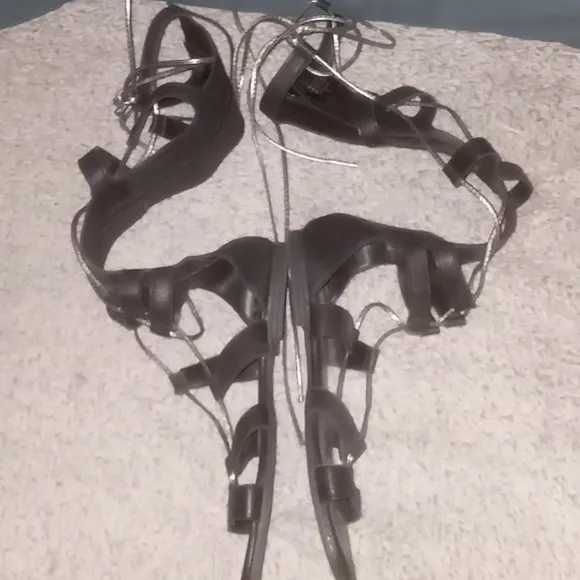 A. Giannetti Black Leather Gladiator Sandal sz 8