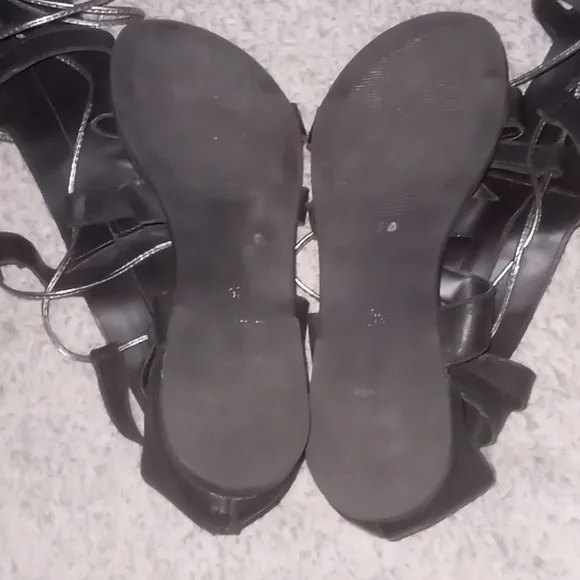 A. Giannetti Black Leather Gladiator Sandal sz 8