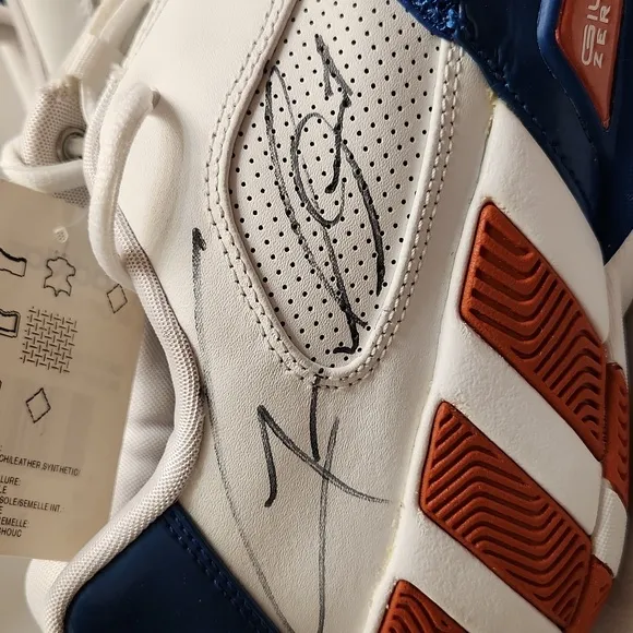 Adidas Agent Gil Zero Restomad Autographed Basketball Sneakers (m size 13.5)