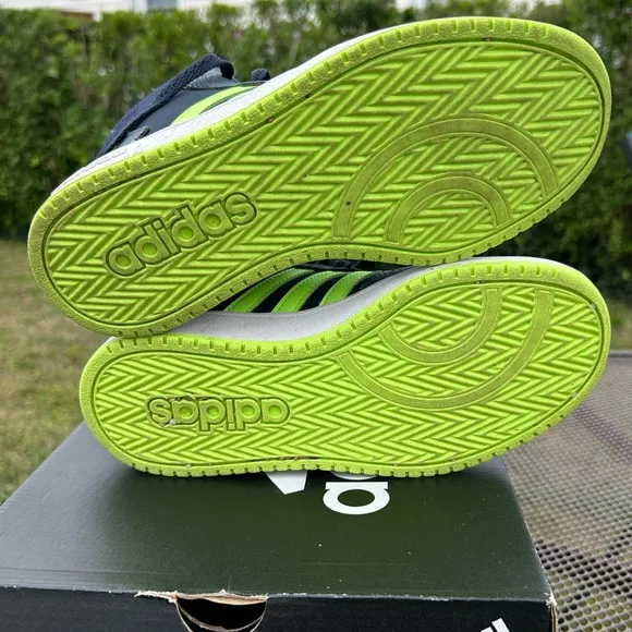 Adidas Hoops Mid 2.0 K - Unisex Basketball Sneakers - Size 4