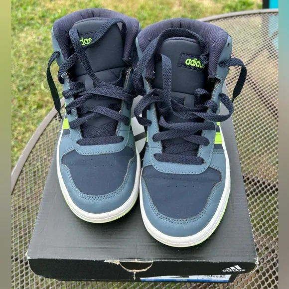 Adidas Hoops Mid 2.0 K - Unisex Basketball Sneakers - Size 4