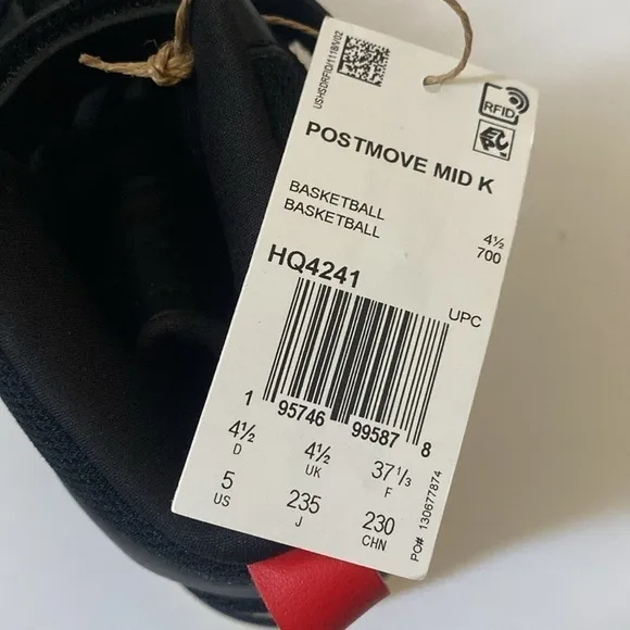 Adidas kids basketball shoes size 5