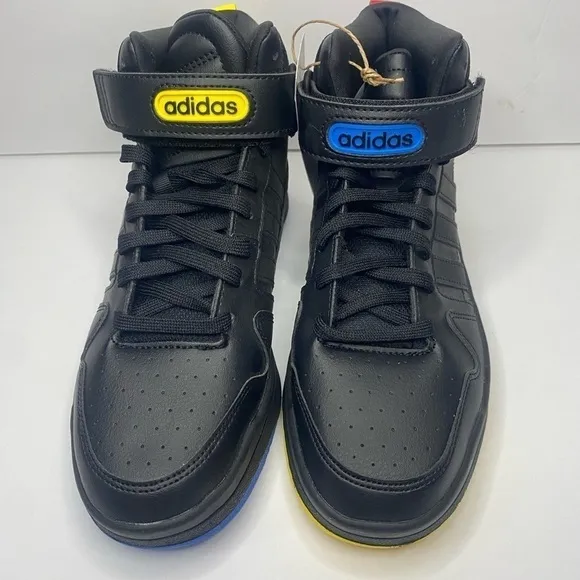 Adidas kids basketball shoes size 5