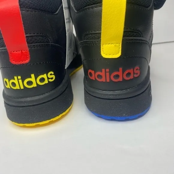 Adidas kids basketball shoes size 5