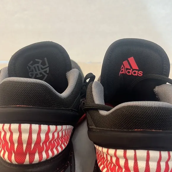 Adidas men venom Don Issue 2 basketball 🏀