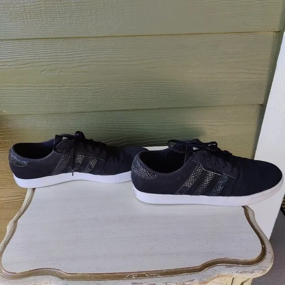 Adidas Seeley Black 3 Stripe Snakeskin Skater Shoes Athletic Sneakers Mens 12