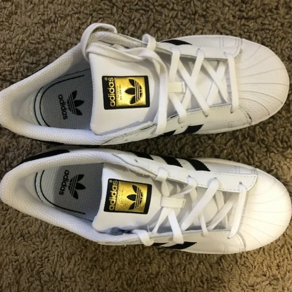 ADIDAS SUPERSTAR sneakers