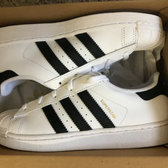 ADIDAS SUPERSTAR sneakers