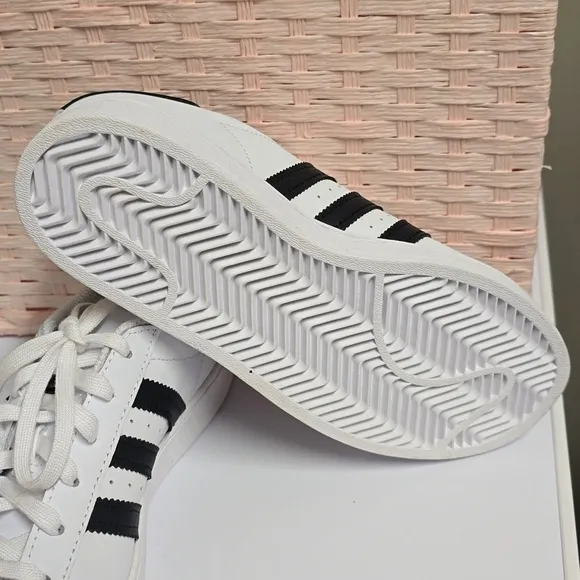 ADIDAS SUPERSTAR sneakers