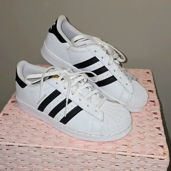 ADIDAS SUPERSTAR sneakers