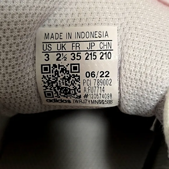ADIDAS SUPERSTAR sneakers