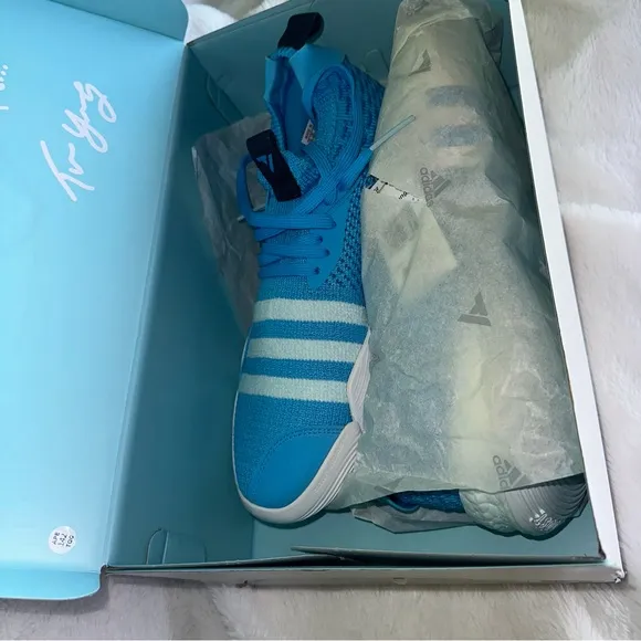 Adidas Trae Young 2 Ice Athletic Basketball Sneakers Sky Blue White UNC‎ H06479