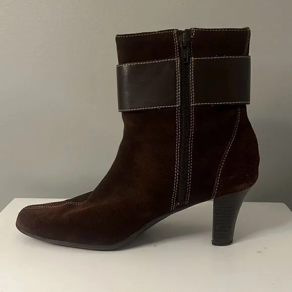 Aerosoles Women's Brown Suede Belted Pointed Toe Ankle Booties
