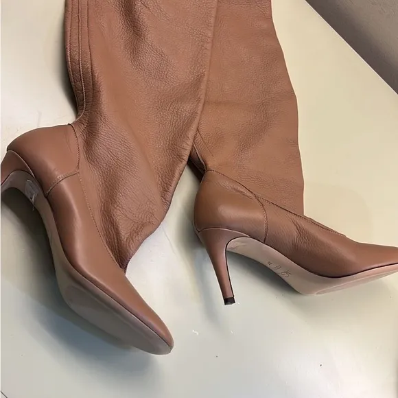 Agl Tan Under the Knee Boots Sleek Leather Design