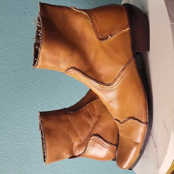 Aldo Brown and Tan men's ankle Boots with Smooth Leather and Pointed Toe