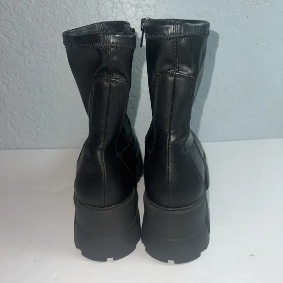 Aldo Women's Ankle Side Zip Combat Booties Black Size 8 New No Box Chunky Sole
