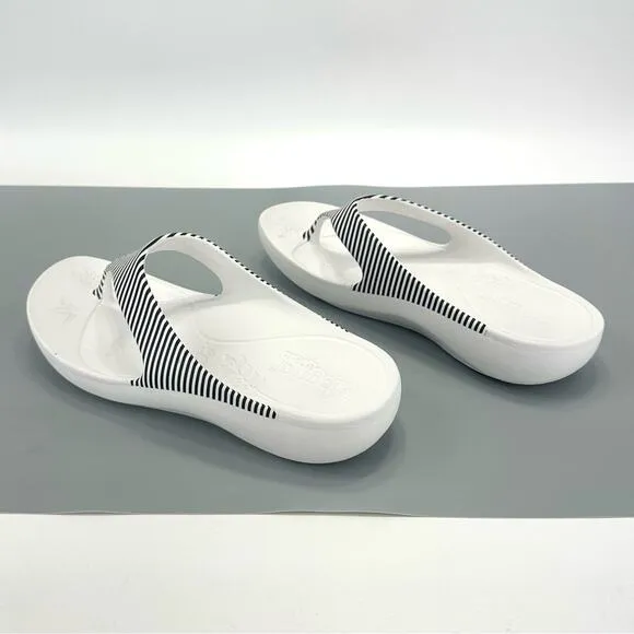 ALEGRÍA By PG LITE &quot;ODE&quot; WHITE WITH BLACK STRIPES THONG-TOE FLIP FLOPS SANDALS🆕