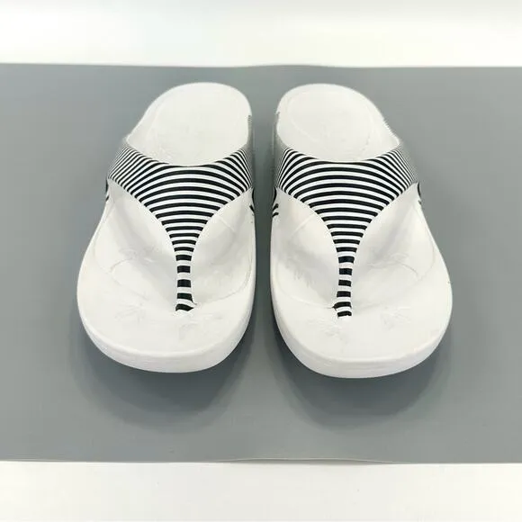 ALEGRÍA By PG LITE &quot;ODE&quot; WHITE WITH BLACK STRIPES THONG-TOE FLIP FLOPS SANDALS🆕