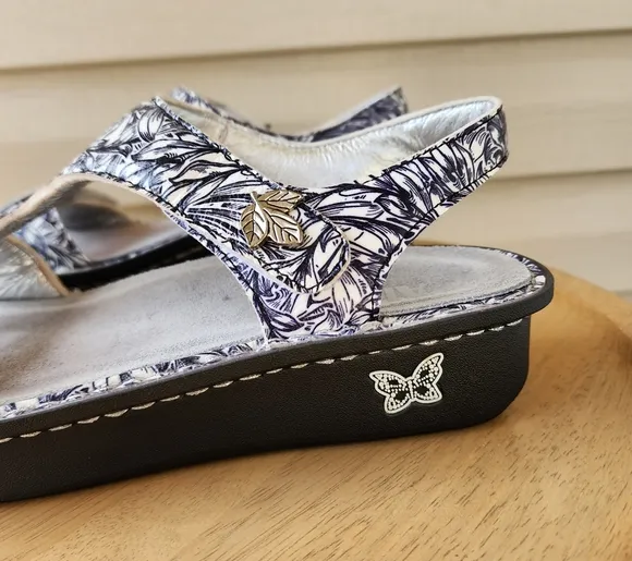Alegria Kendra leather sandals