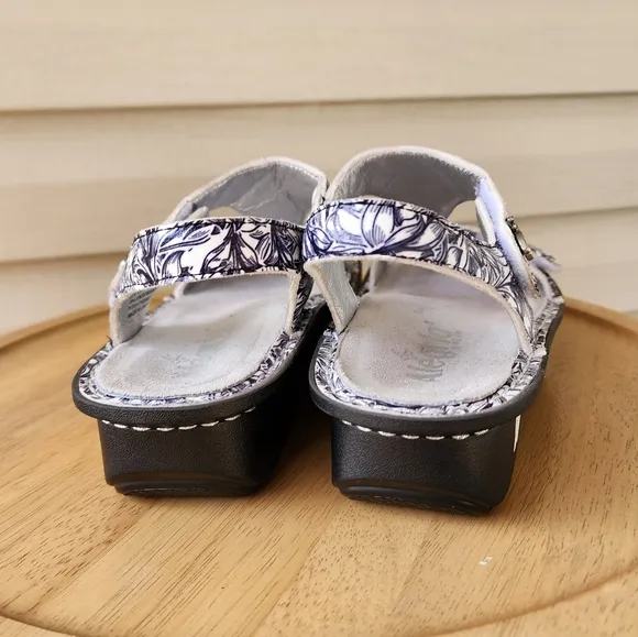 Alegria Kendra leather sandals