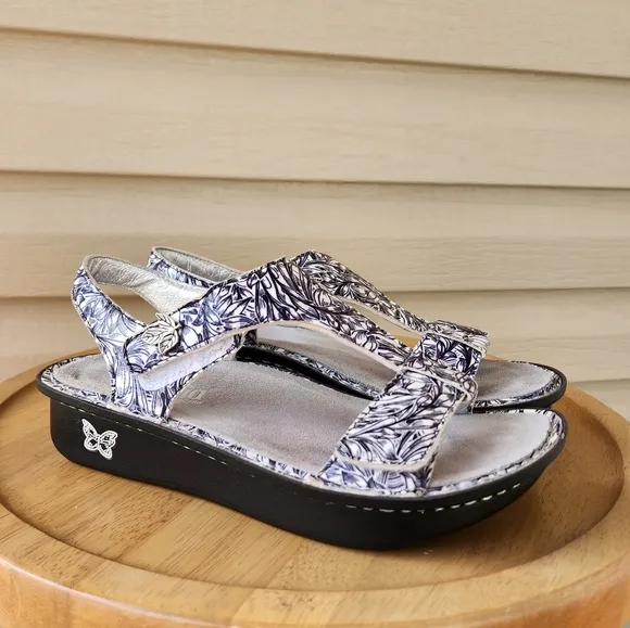 Alegria Kendra leather sandals