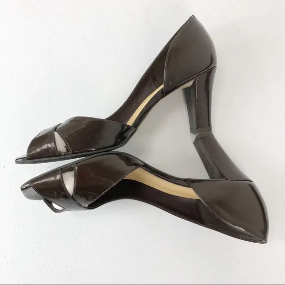Alex Marie cut out sandals brown size 8M (#37)