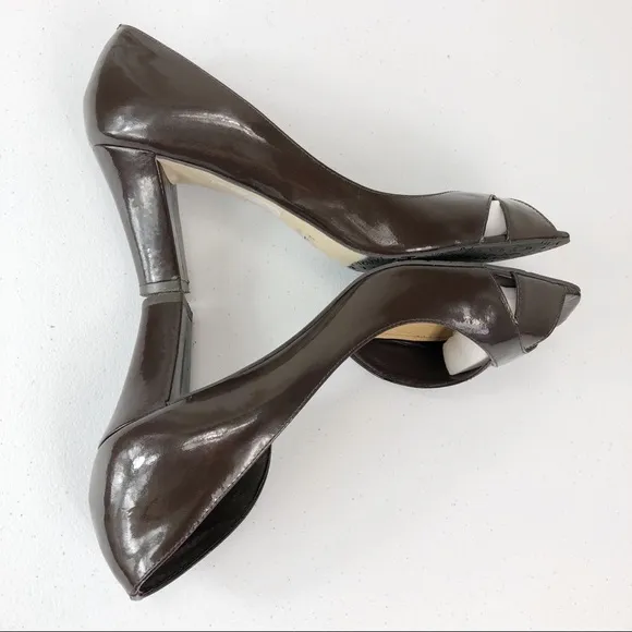 Alex Marie cut out sandals brown size 8M (#37)