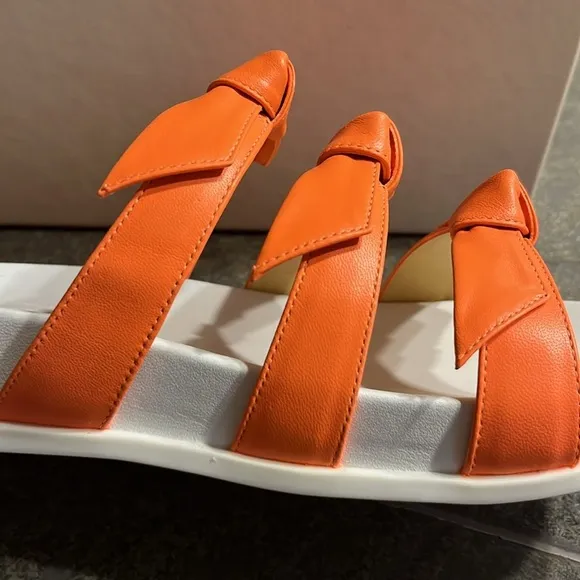 Alexandre Birman Lolita Orange Pool Leather Sandals Size 38 1/2 (US 7.5)
