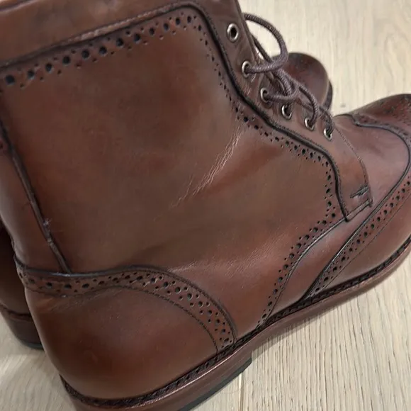 Allen Edmonds Brown Brogue Leather Boots