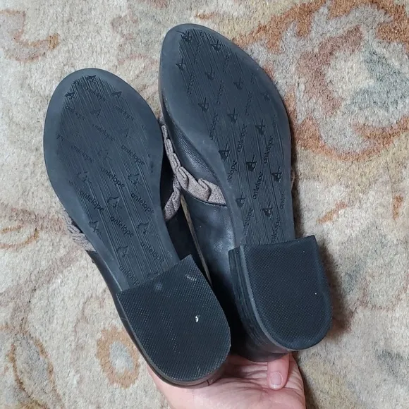 Antelope wool ruffle 2 buckle loafers