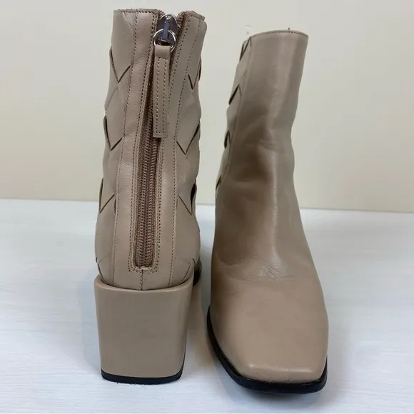 Anthropologie Angel Alarcon Ankle Boots Size US 9, Taupe Back Zipper Chunky Heel