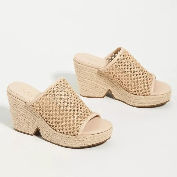 Anthropologie Cecilia FRISBEE Wedge Sandals Size 10