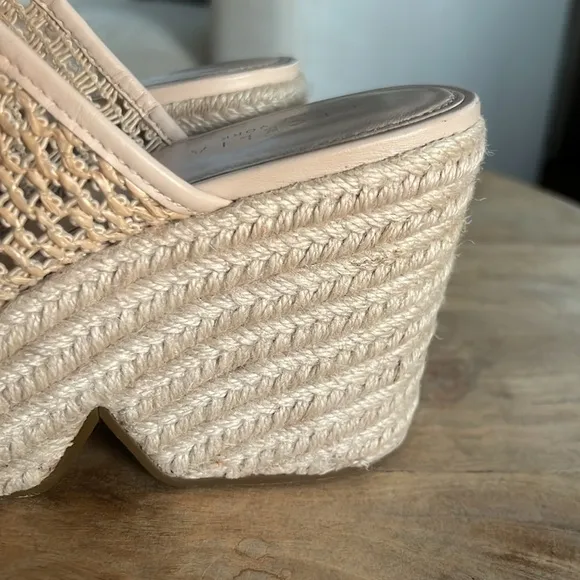 Anthropologie Cecilia FRISBEE Wedge Sandals Size 10