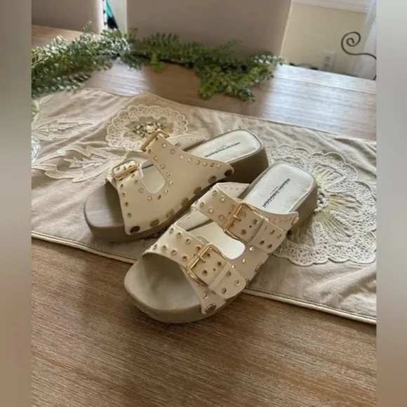 Anthropologie Kelsi Dagger Brooklyn Jolt Studded Heeled Sandals in Salt SZ8 $175