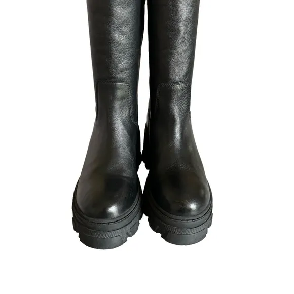 AQUA Goal Black Leather Round Toe Chunky Heel Knee High Boots Women’s