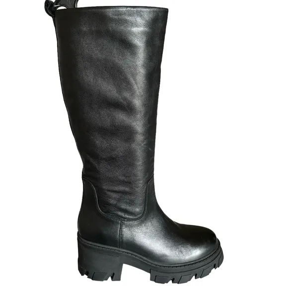 AQUA Goal Black Leather Round Toe Chunky Heel Knee High Boots Women’s