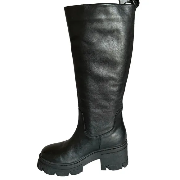 AQUA Goal Black Leather Round Toe Chunky Heel Knee High Boots Women’s