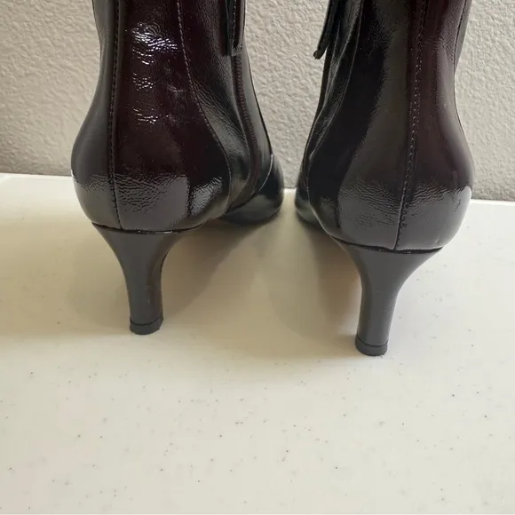 Aquatalia Ankle Booties Size 9.5 Wine Pointed Toe Patent Leather Marilisa