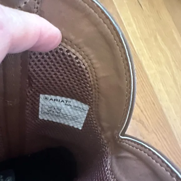 Ariat Men's Tan and Brown Western Boots