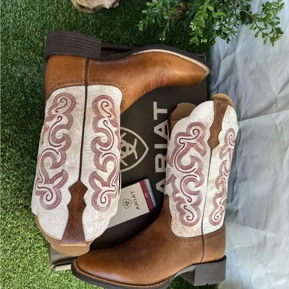 ARIAT WOMEN'S QUICKDRAW WESTERN BOOTS - SQUARE TOE Brown and Cream New Sz 7.5