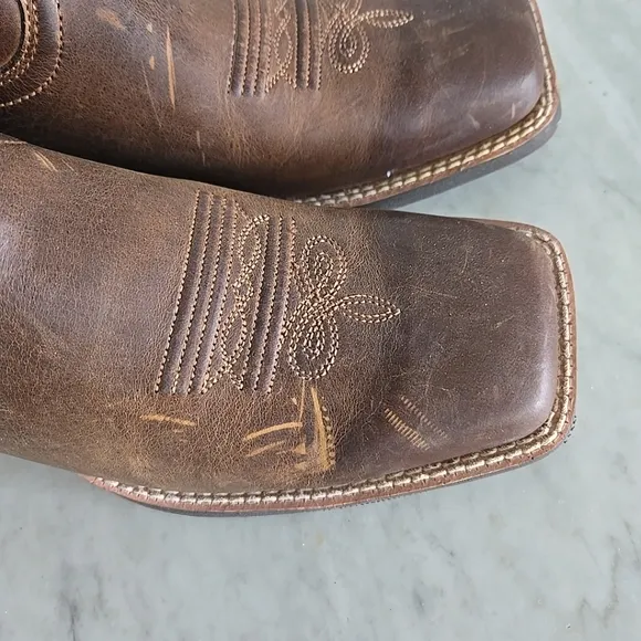 Ariat Womens Round Up Square Toe Brown Western Boots 8.5B Style 10018528