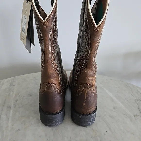 Ariat Womens Round Up Square Toe Brown Western Boots 8.5B Style 10018528