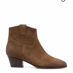 ASH pointed-toe suede ankle boots