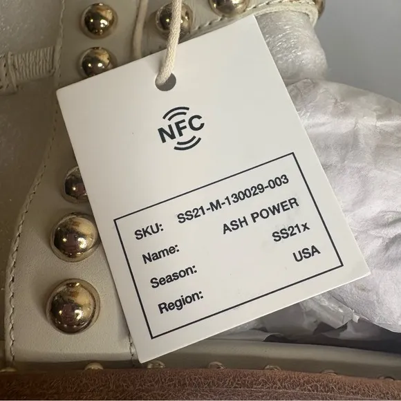 Ash Women's sz 38 White Pristine Leather Update Play Studded Sandals New in box