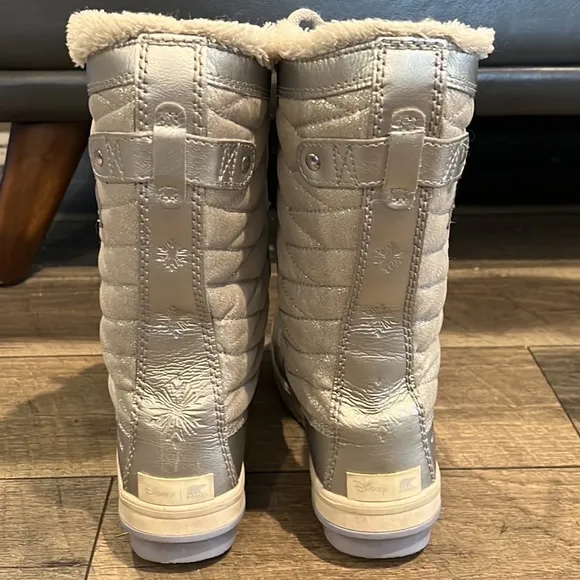 Authentic Sorel Disney Frozen little girls waterproof winter boots 4